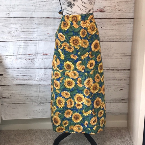 Sunflower apron - Picture 1 of 9